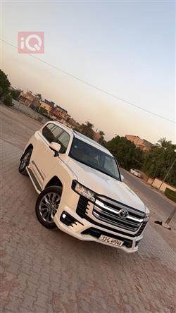 تويوتا لاندكروزر